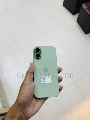 Apple iPhone 17 (8GB/256GB) Green