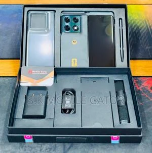 Motorola Razr Fold 5G (16GB/512GB) Black