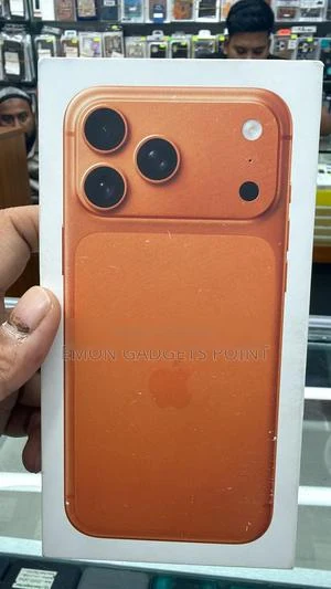 Apple iPhone 17 Pro Max (6GB/512GB) Standard