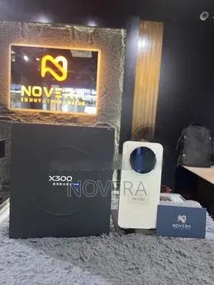 Vivo X300 (12GB/512GB) Pink